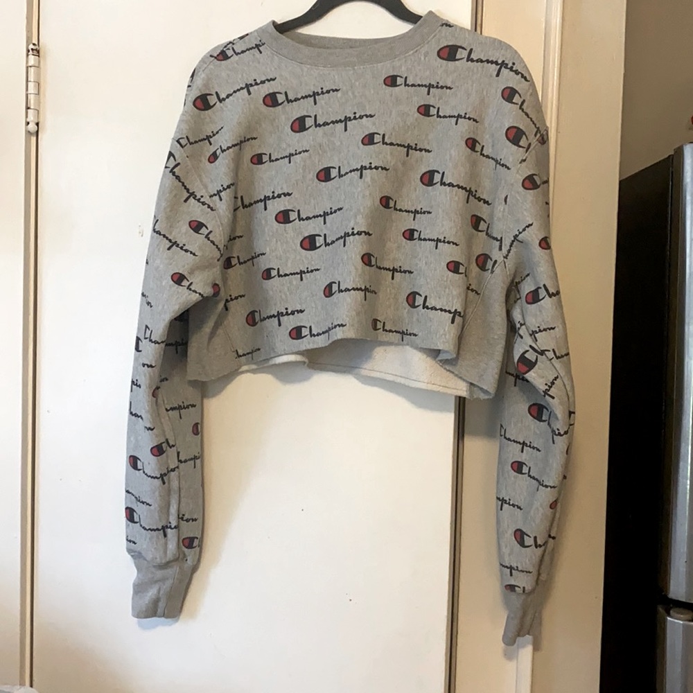 Cropped sweater